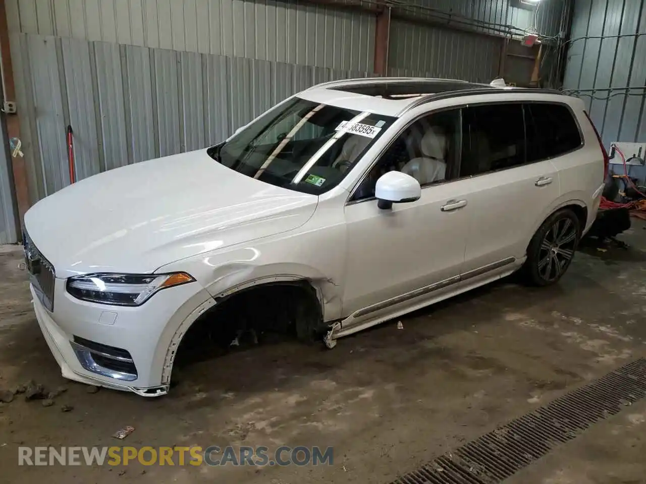 1 Photograph of a damaged car YV4A22PLXM1767880 VOLVO XC90 2021
