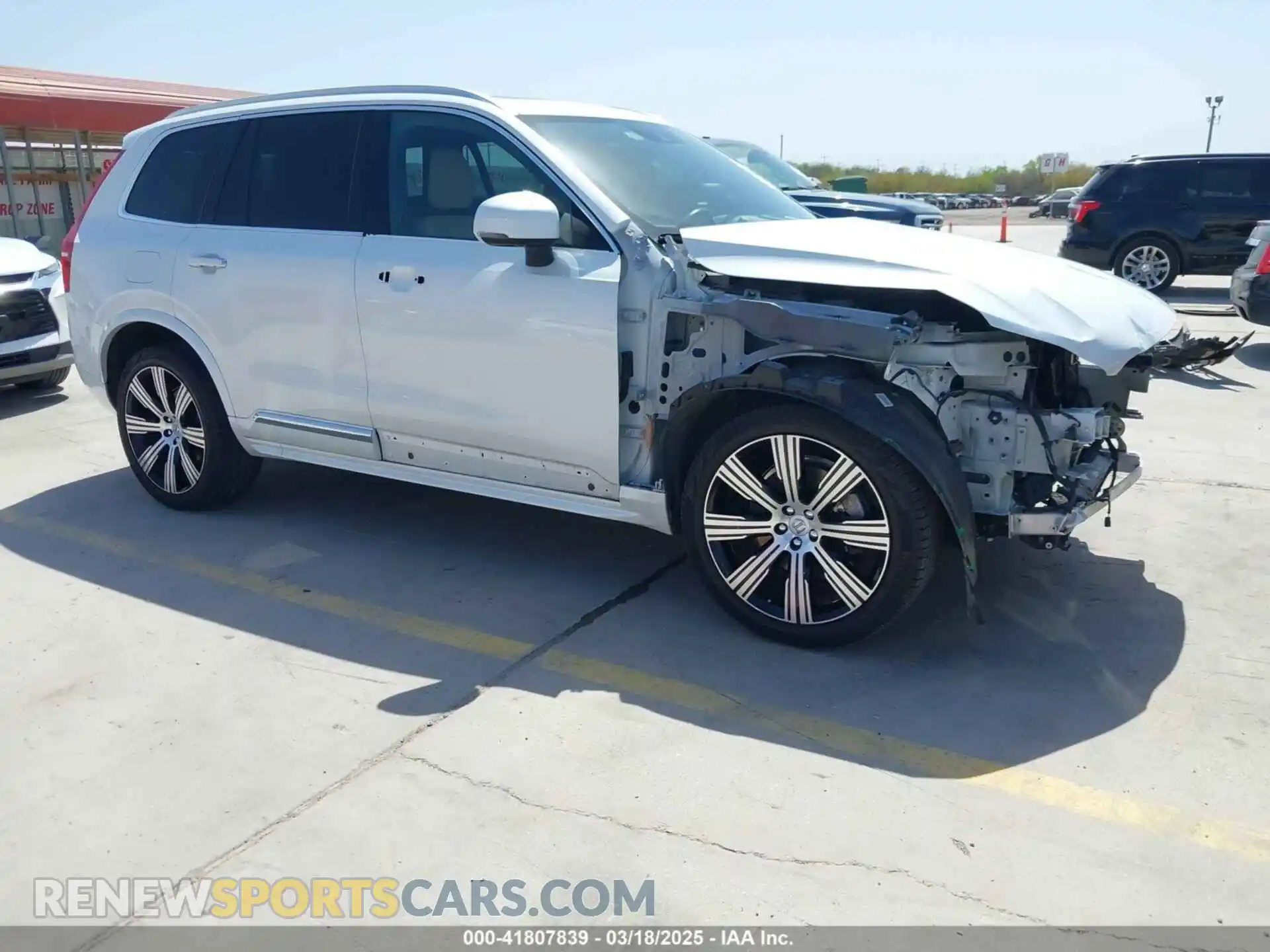 1 Photograph of a damaged car YV4A22PLXM1773176 VOLVO XC90 2021
