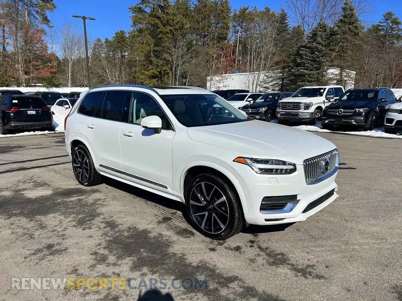 1 Photograph of a damaged car YV4BR0CK7M1700459 VOLVO XC90 2021