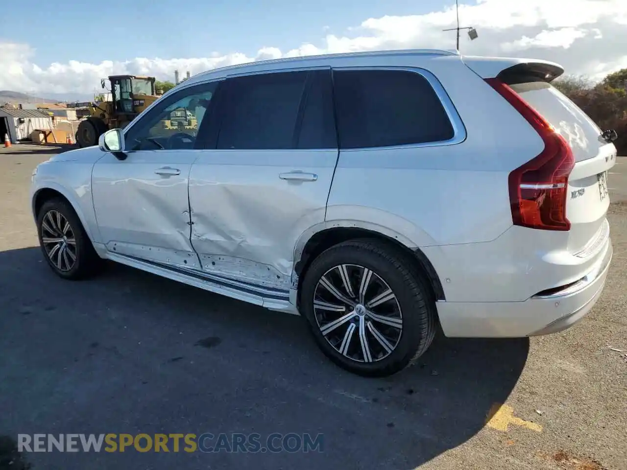 2 Photograph of a damaged car YV4A221L0N1854407 VOLVO XC90 2022