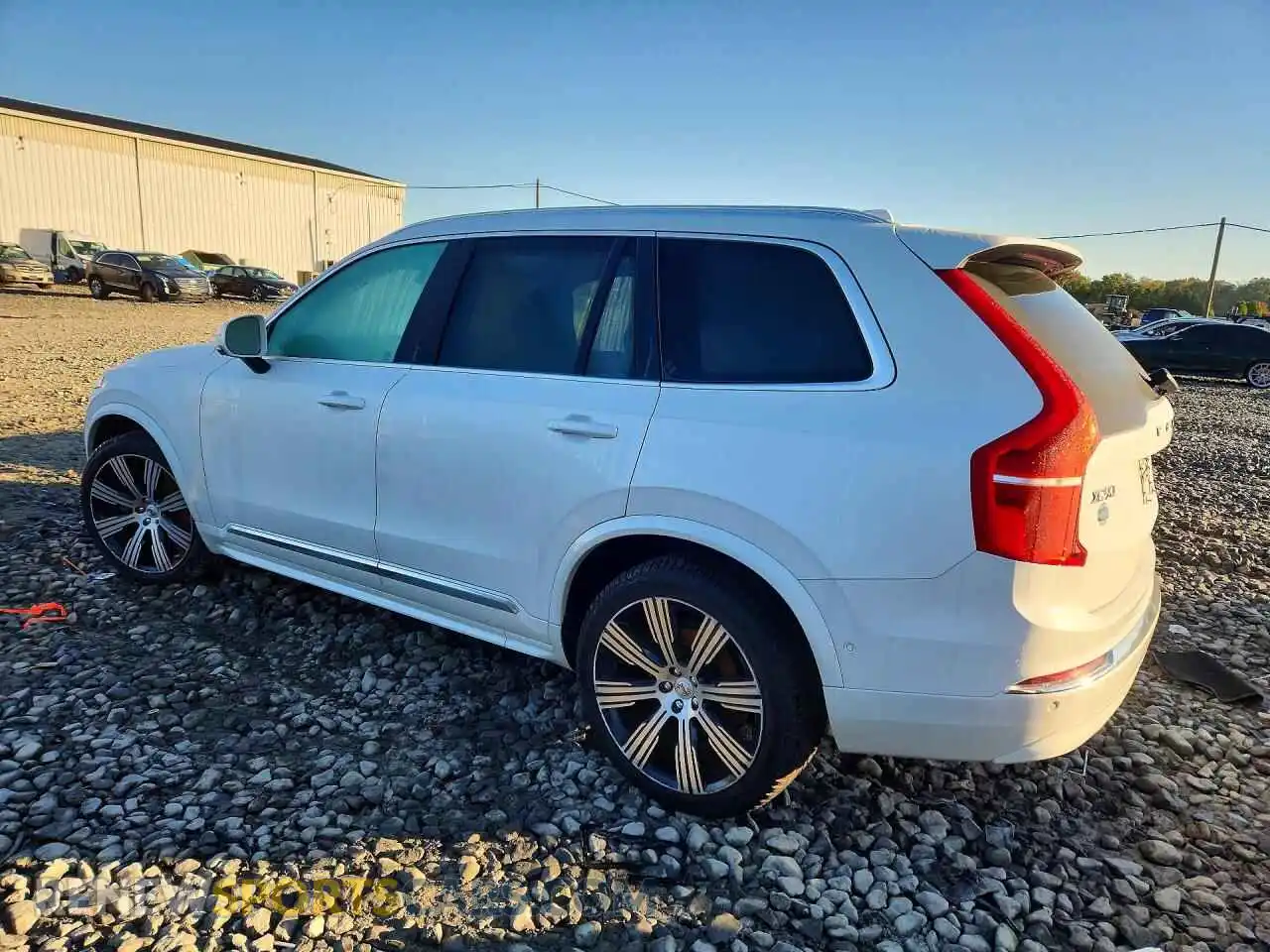 2 Фотография поврежденного автомобиля YV4062JEXR1145328 VOLVO XC90 2024