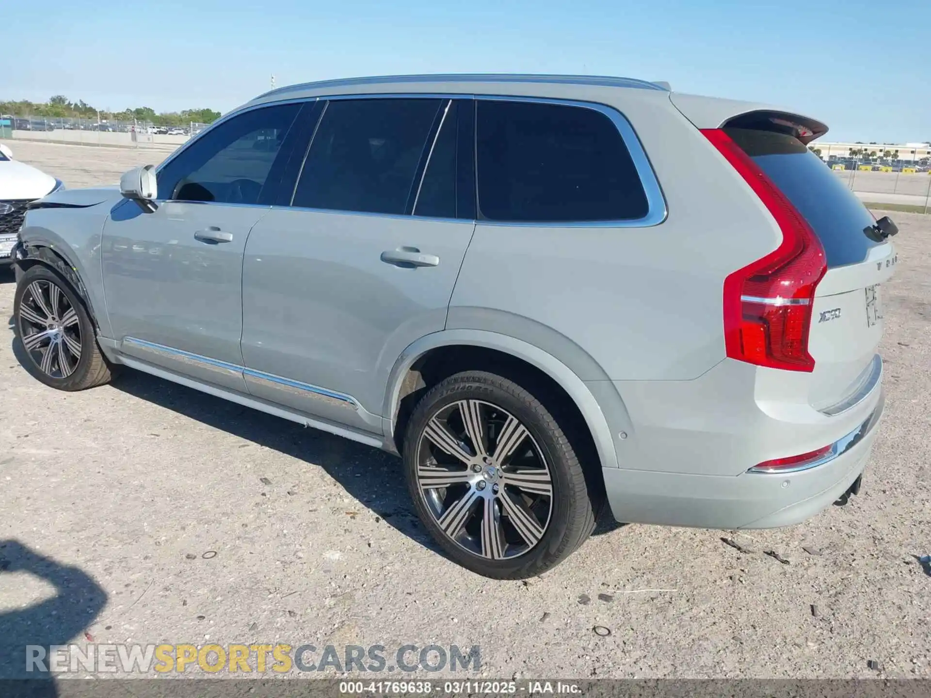 3 Photograph of a damaged car YV4062PF2R1205960 VOLVO XC90 2024