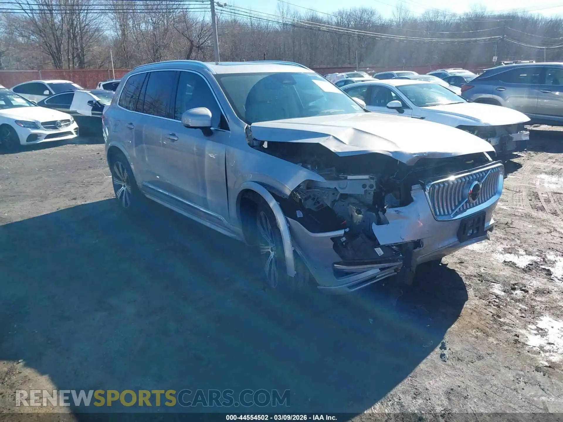1 Photograph of a damaged car YV4062PFXR1173999 VOLVO XC90 2024