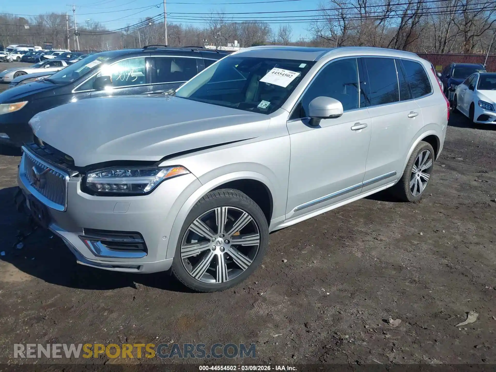 2 Photograph of a damaged car YV4062PFXR1173999 VOLVO XC90 2024