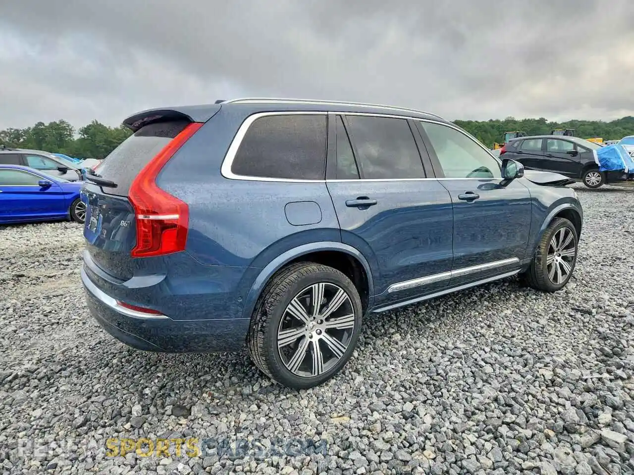 3 fotografías del automóvil dañado YV4062PFXR1211182 VOLVO XC90 2024