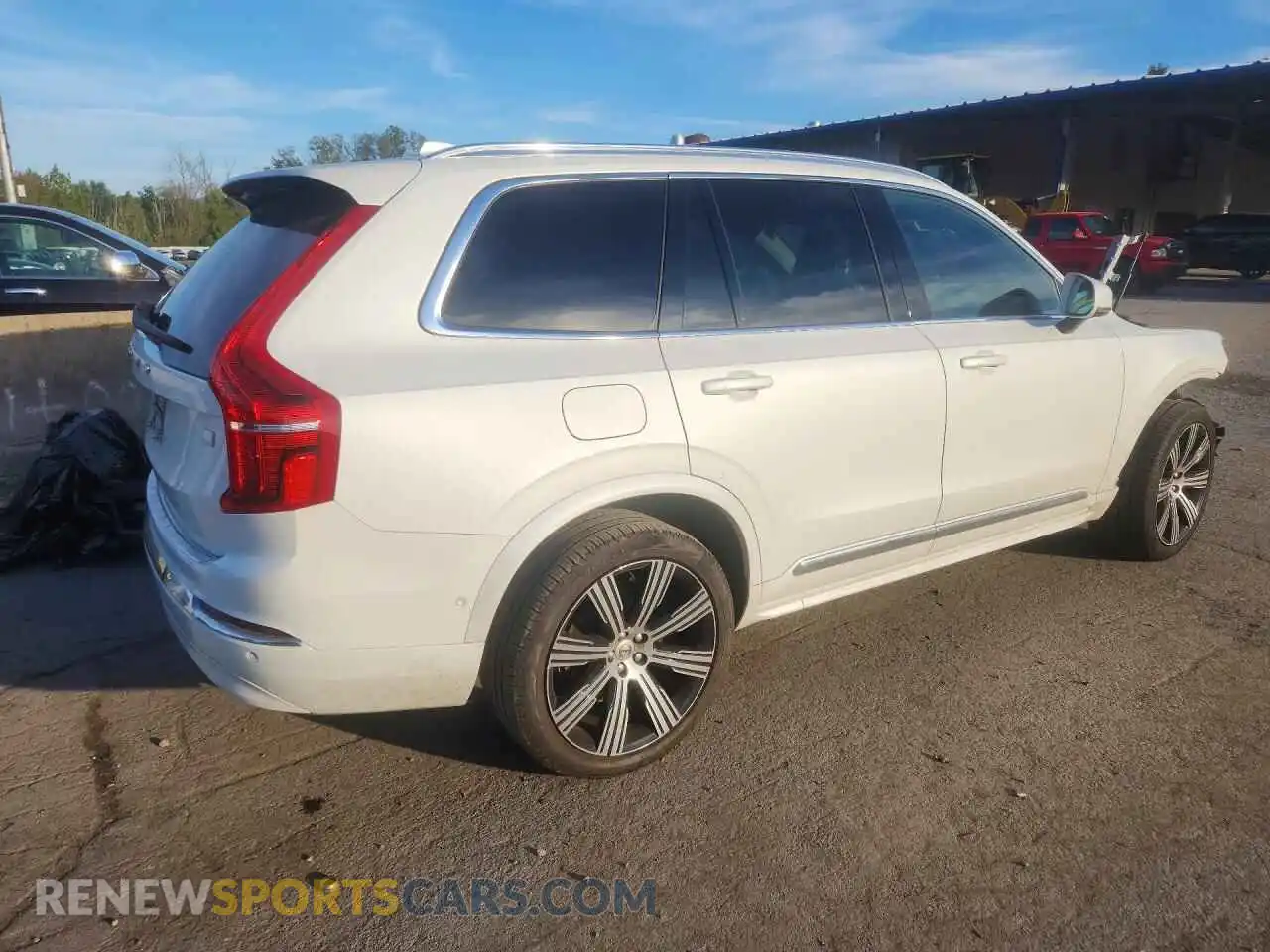 3 Photograph of a damaged car YV4H60LE8R1161550 VOLVO XC90 2024