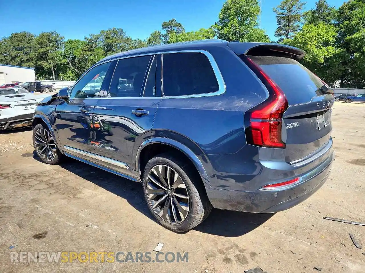 2 Photograph of a damaged car YV4H60PB5S1380567 VOLVO XC90 2025