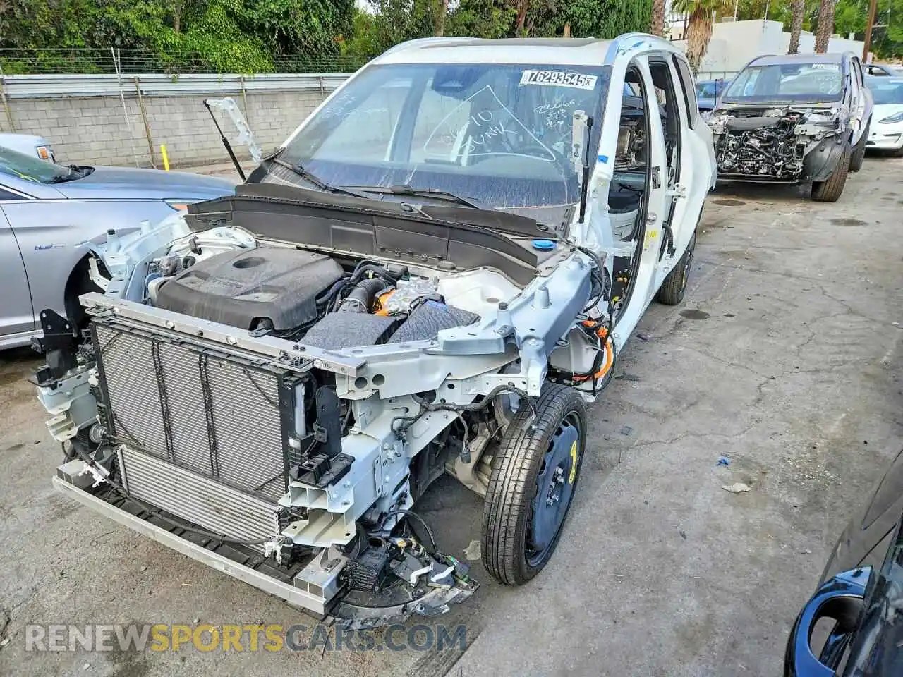 1 Photograph of a damaged car YV4H60PB8S1392115 VOLVO XC90 2025