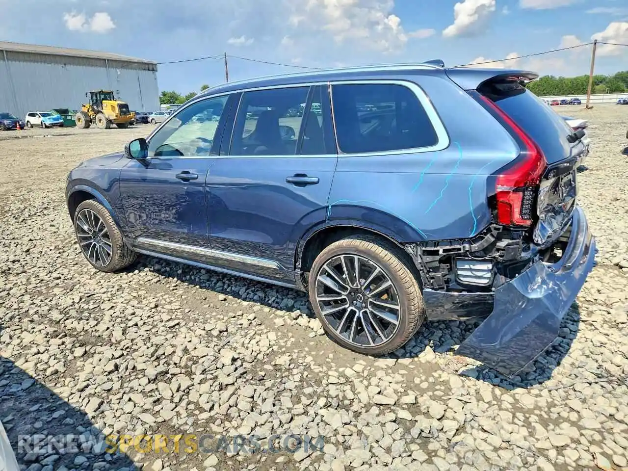 2 Photograph of a damaged car YV4062JE2T1487699 VOLVO XC90 2026