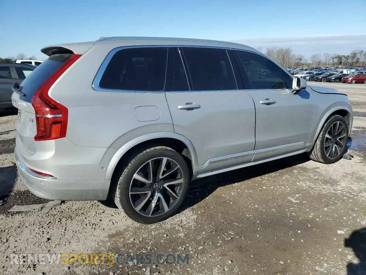 3 fotografías del automóvil dañado YV4062PN7P1906241 VOLVO XC90 PLUS 2023