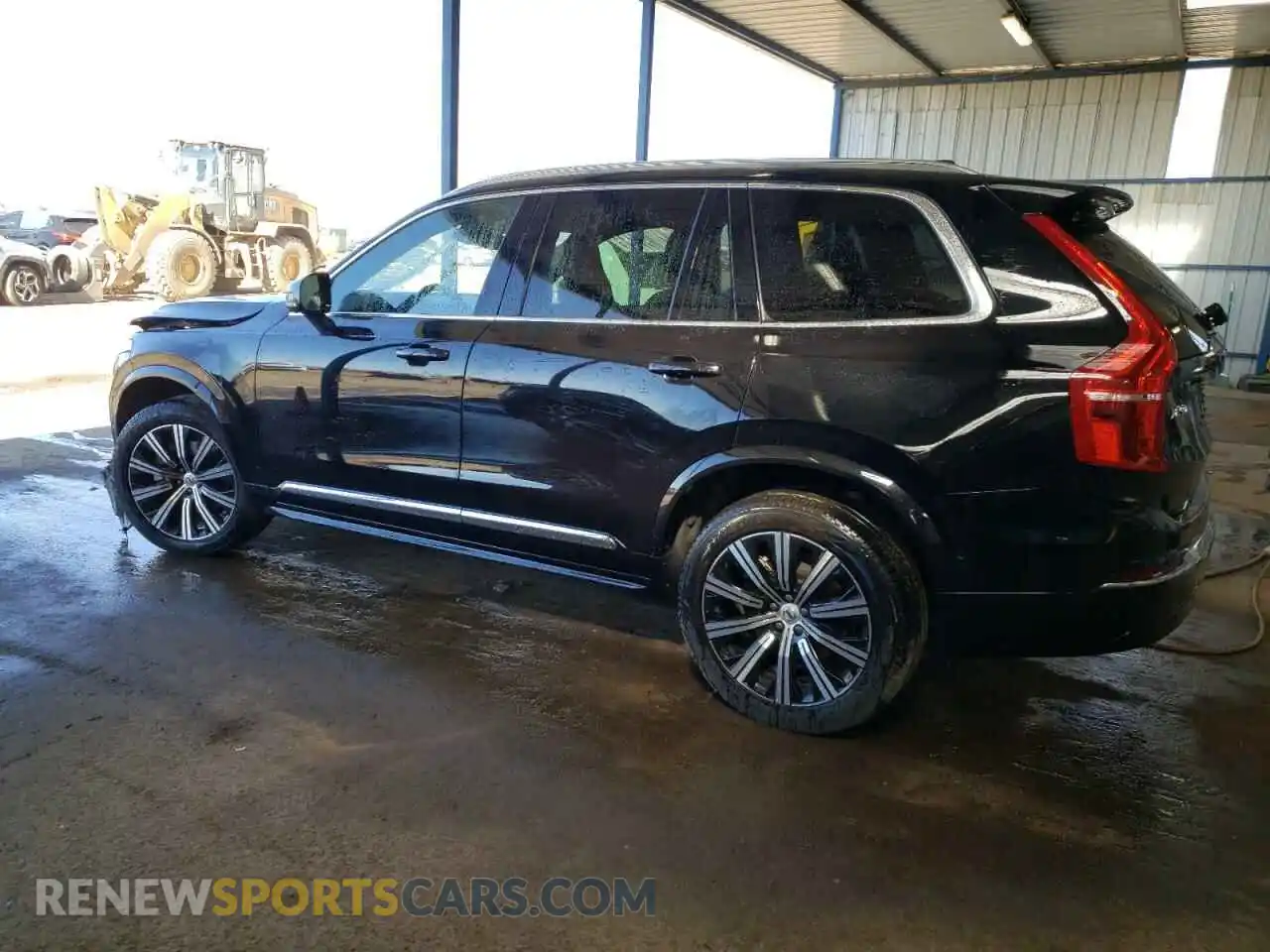 2 fotografías del automóvil dañado YV4062PNXP1993259 VOLVO XC90 PLUS 2023