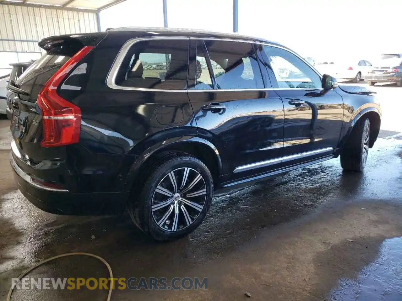 3 fotografías del automóvil dañado YV4062PNXP1993259 VOLVO XC90 PLUS 2023