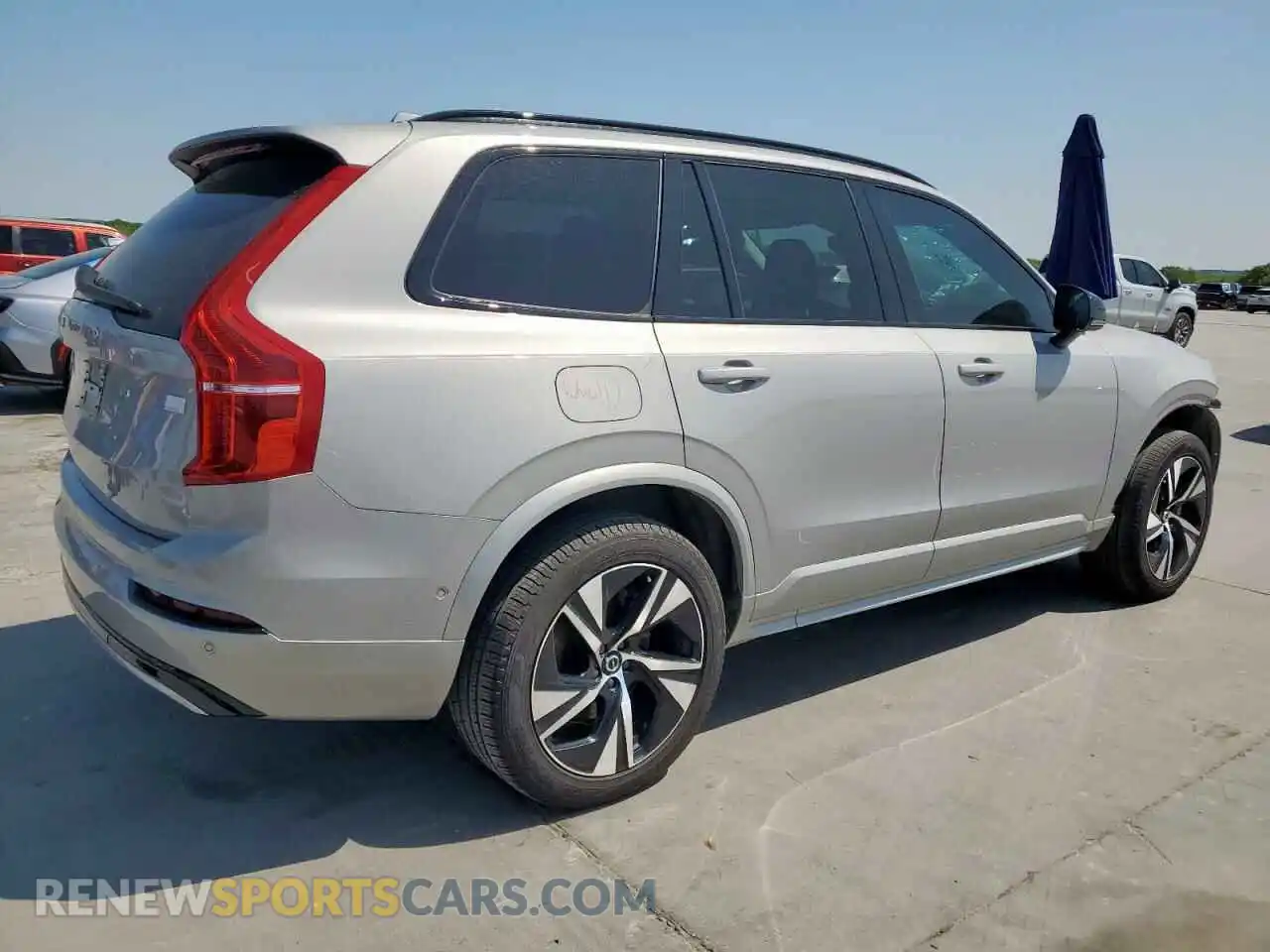 3 Photograph of a damaged car YV4H60CW5P1950440 VOLVO XC90 PLUS 2023