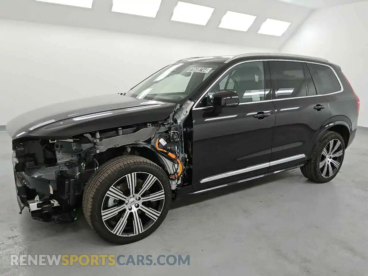 1 Photograph of a damaged car YV4H60CE4R1258471 VOLVO XC90 PLUS 2024