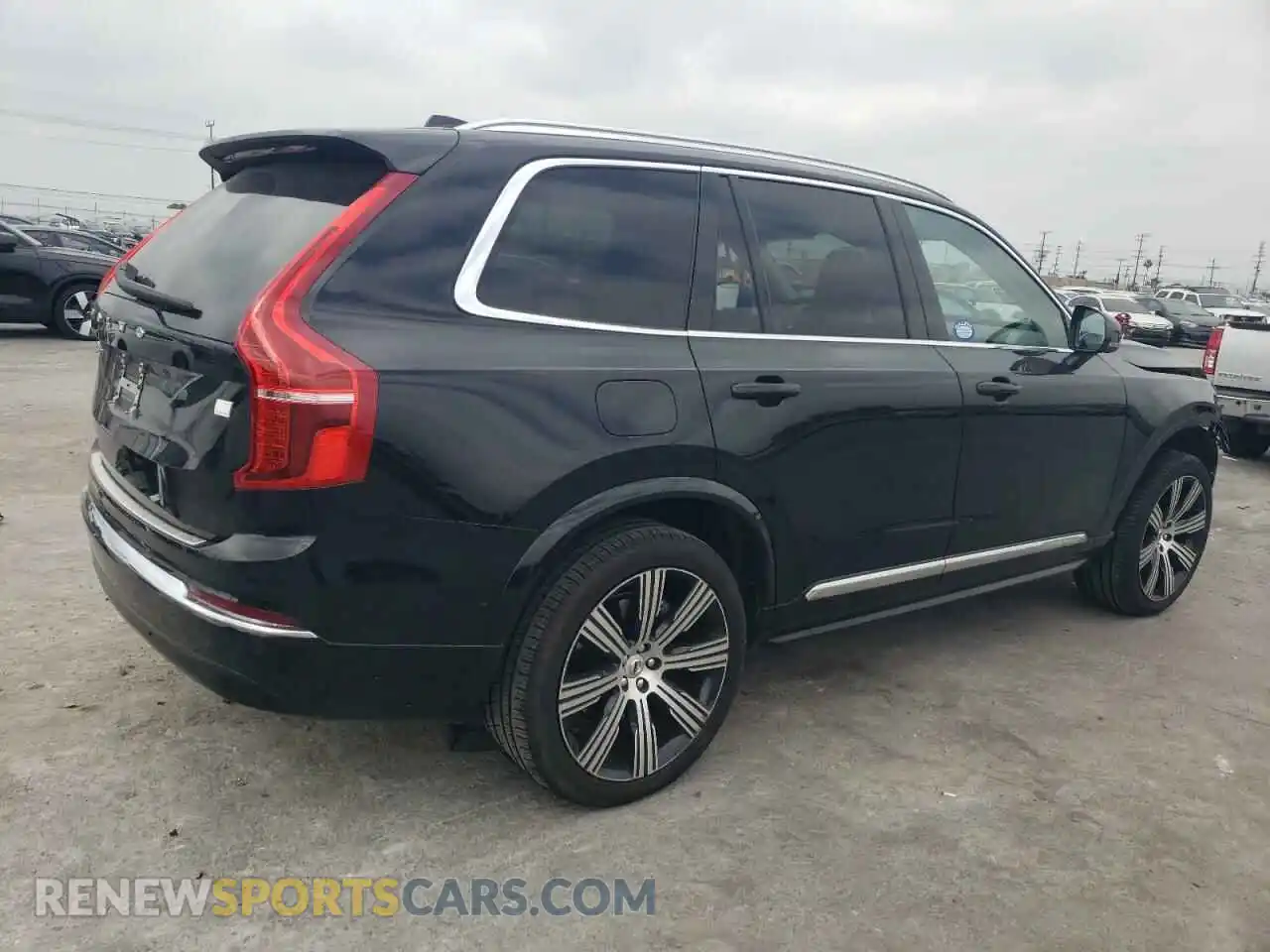 3 Photograph of a damaged car YV4H60CE7R1146361 VOLVO XC90 PLUS 2024