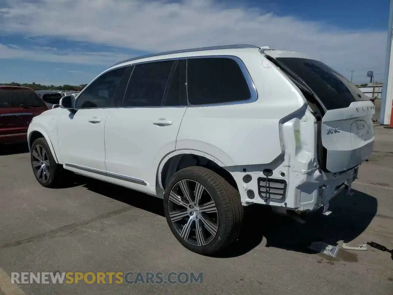 2 Photograph of a damaged car YV4H60LE0R1176317 VOLVO XC90 PLUS 2024