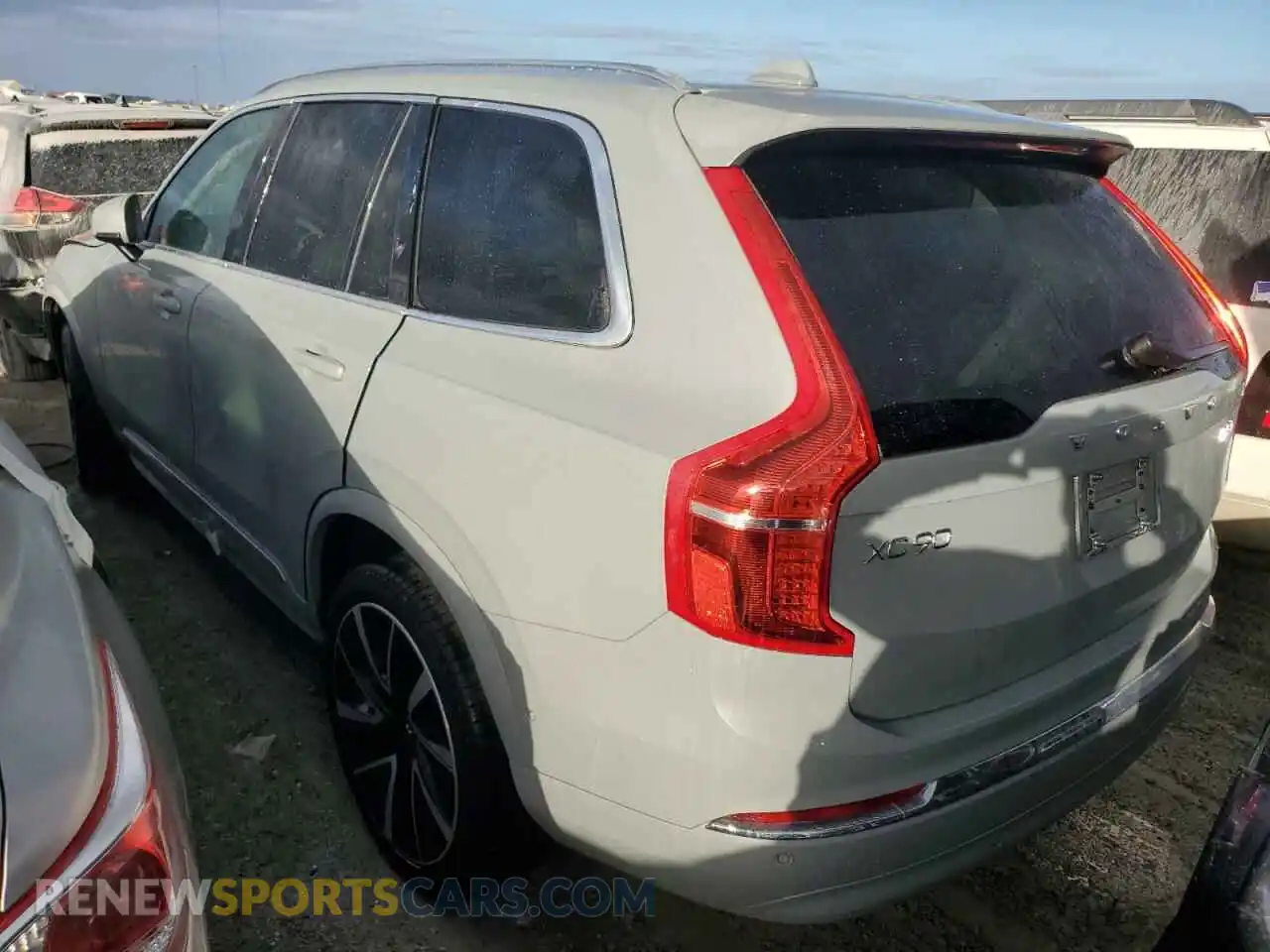 2 Photograph of a damaged car YV4L12PE0R1207631 VOLVO XC90 PLUS 2024