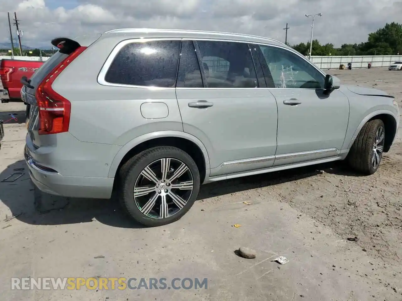 3 Photograph of a damaged car YV4L12PE7R1229819 VOLVO XC90 PLUS 2024