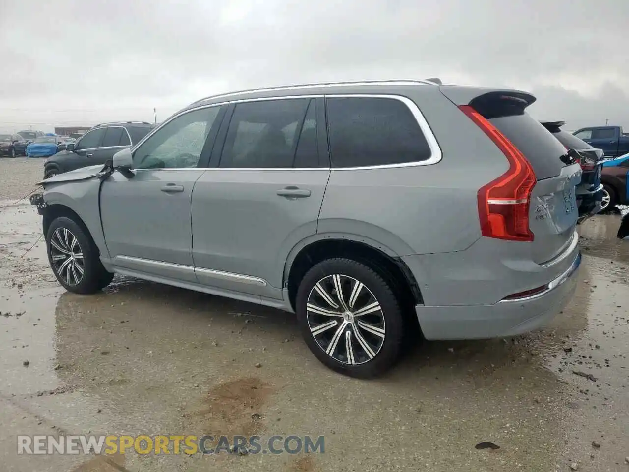 2 fotografías del automóvil dañado YV4062PE1S1304184 VOLVO XC90 PLUS 2025