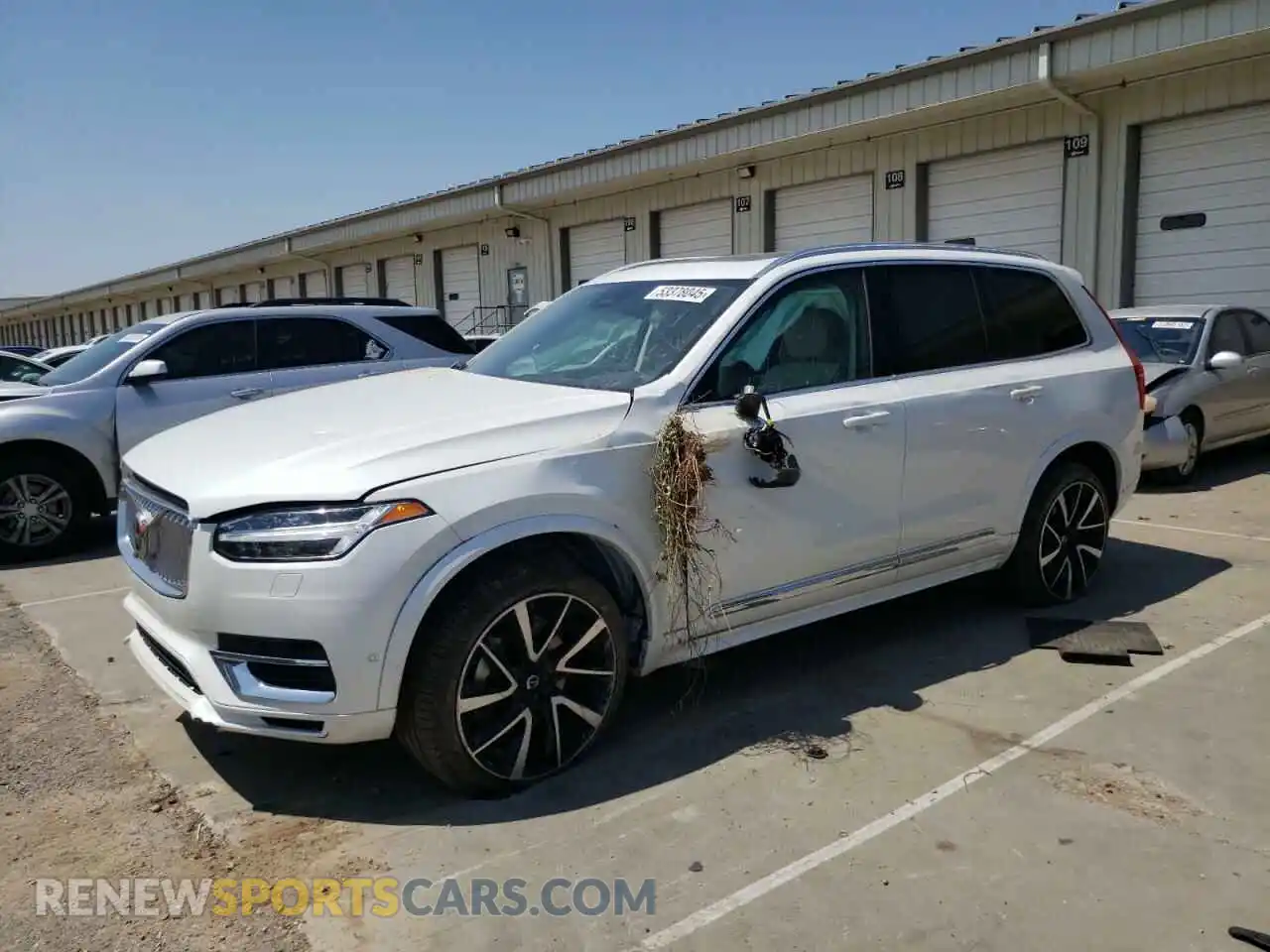1 fotografías del automóvil dañado YV4062PEXS1335353 VOLVO XC90 PLUS 2025