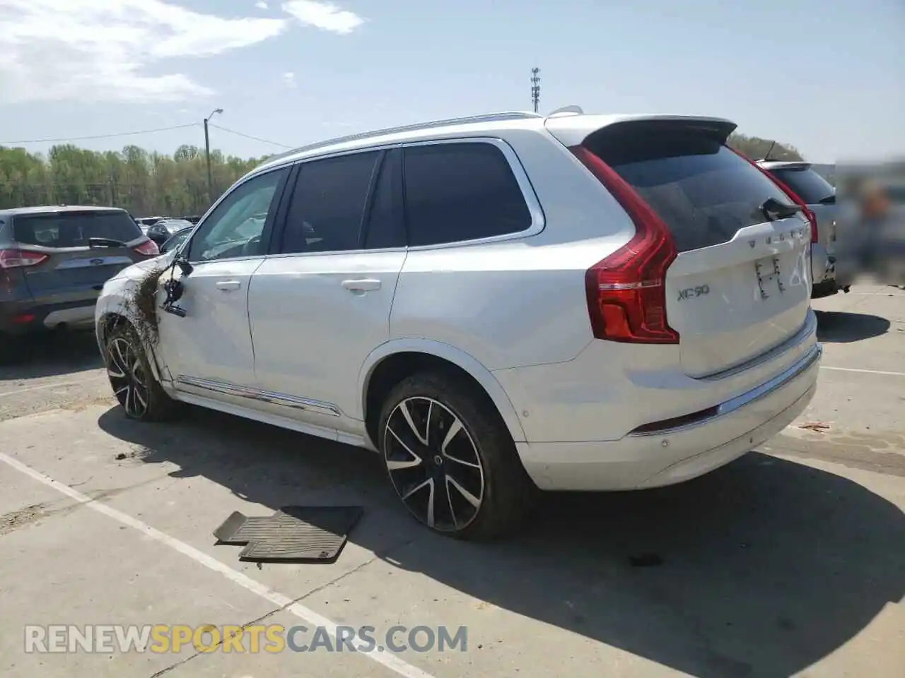 2 fotografías del automóvil dañado YV4062PEXS1335353 VOLVO XC90 PLUS 2025