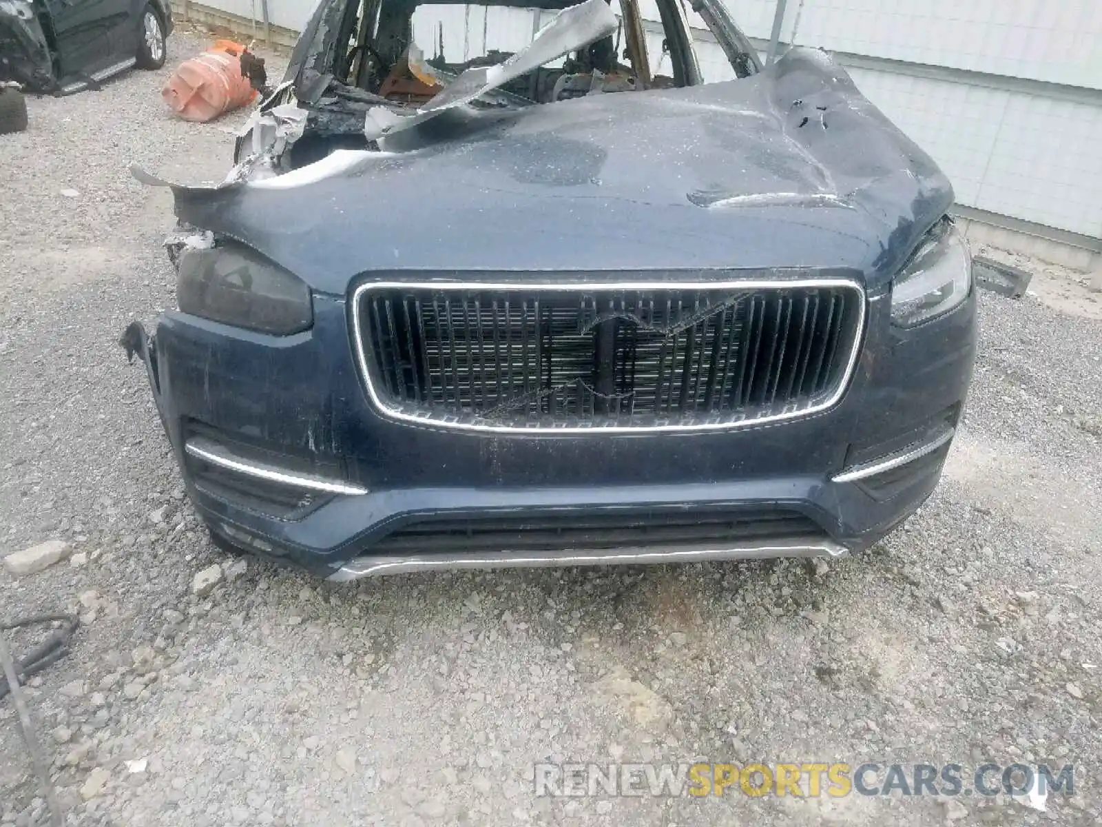 8 Photograph of a damaged car YV4102CK1K1461084 VOLVO XC90 T5 2019