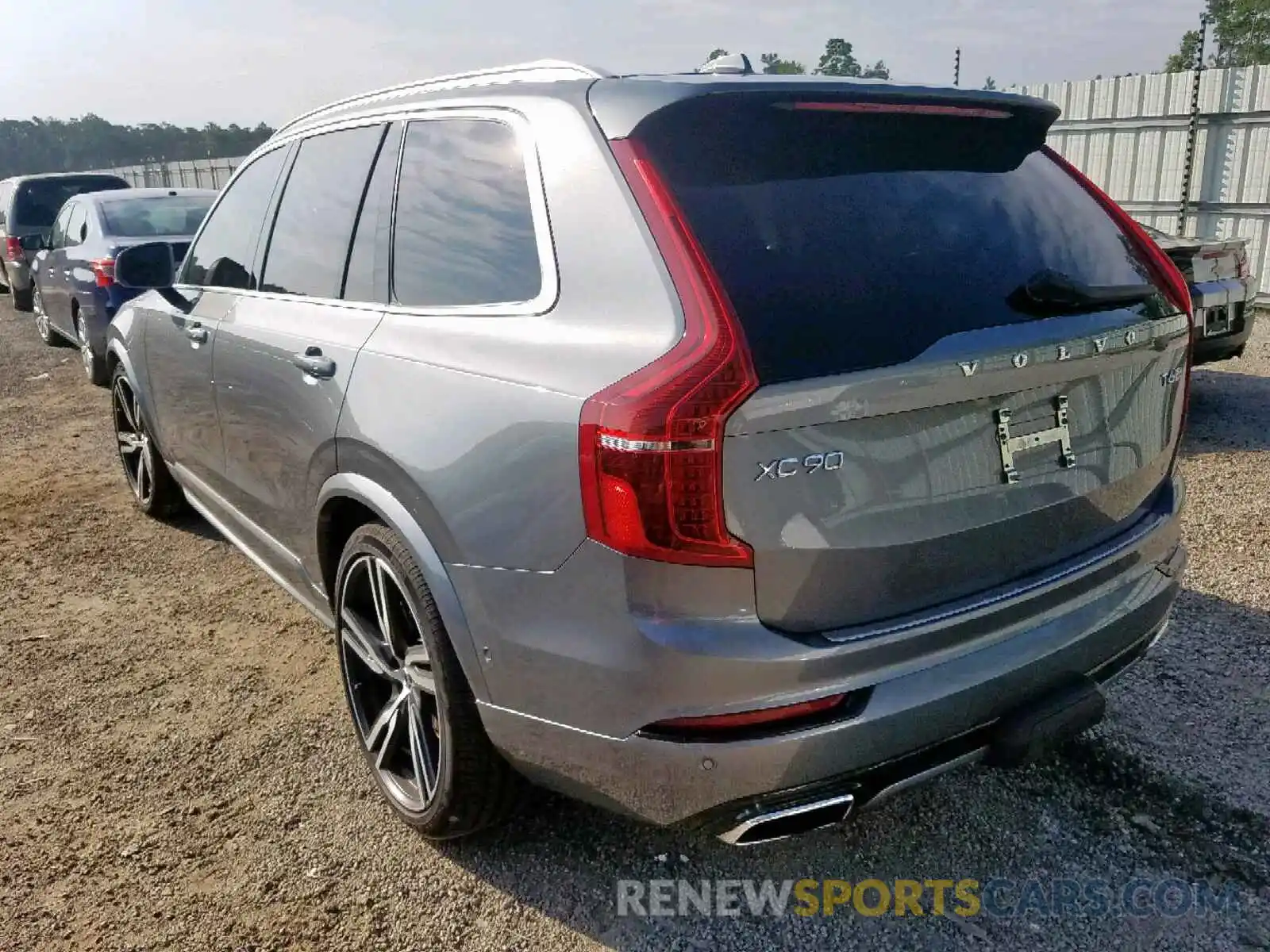 3 Photograph of a damaged car YV4A22PMXK1429823 VOLVO XC90 T6 2019